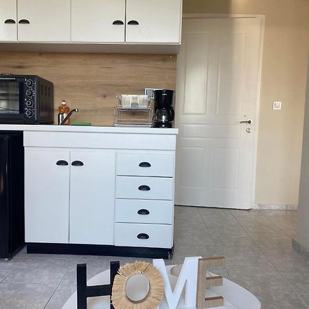 Sun & Sea Apartment Nea Iraklia Luaran gambar