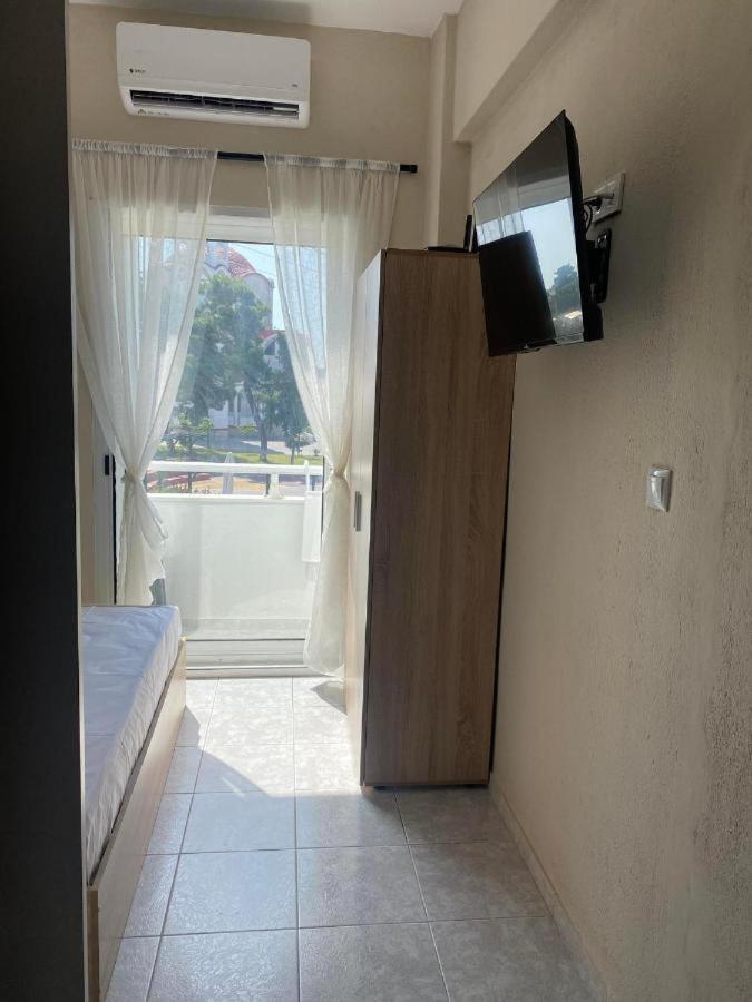 Sun & Sea Apartment Nea Iraklia Luaran gambar