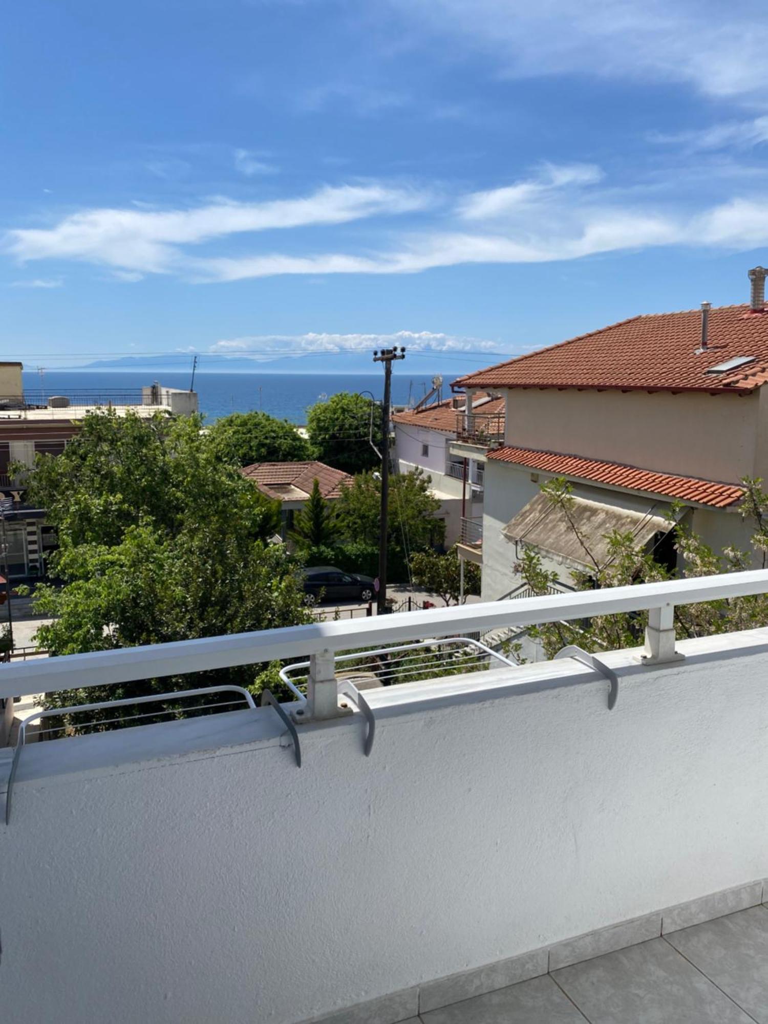 Sun & Sea Apartment Nea Iraklia Luaran gambar
